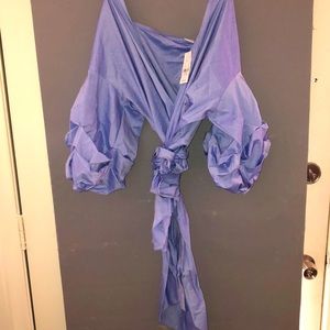 Puffed sleeve blouse